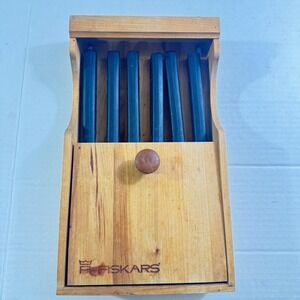 Fiskars Vintage Steak Knife Set 6 Piece Stainless Finland Wooden Wall Block